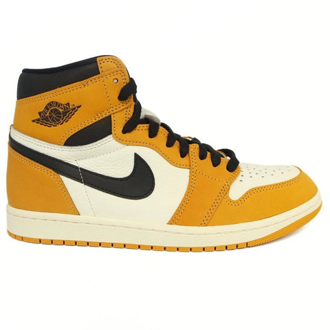 Nike Air Jordan 1 Retro High OG Trainers - Yellow Ochre/Black-Sail
